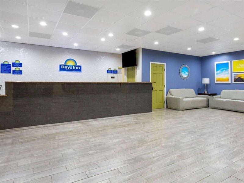 Days Inn By Wyndham Hampton Near Coliseum Convention Center Екстериор снимка