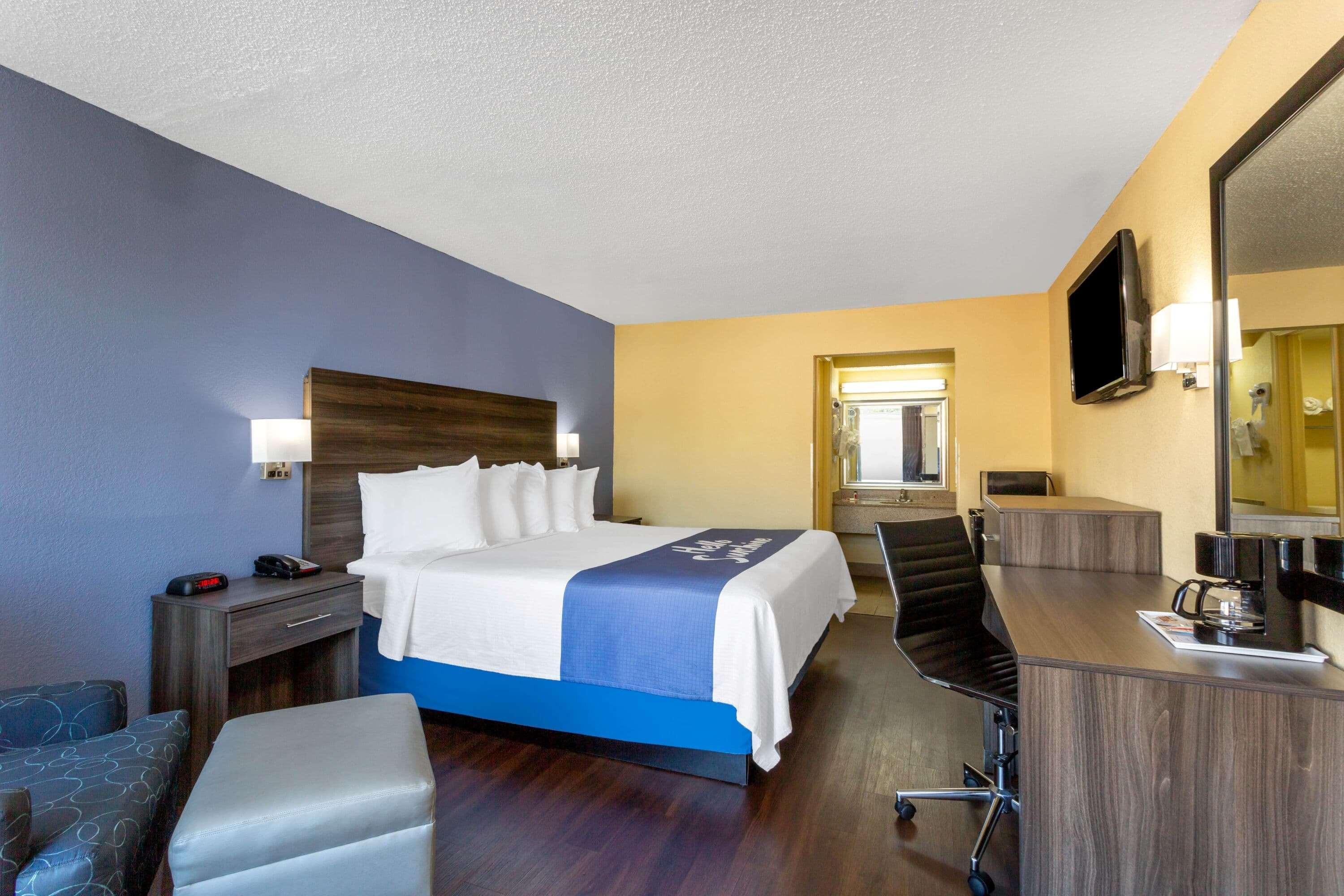 Days Inn By Wyndham Hampton Near Coliseum Convention Center Екстериор снимка